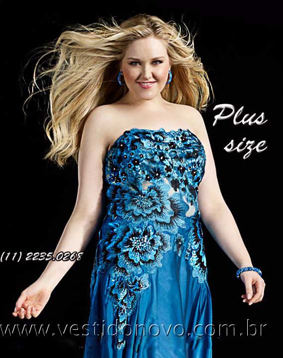 vestido plus size azul detalhe de estampa no busto com transparncia, aclimao, vila mariana, klabin